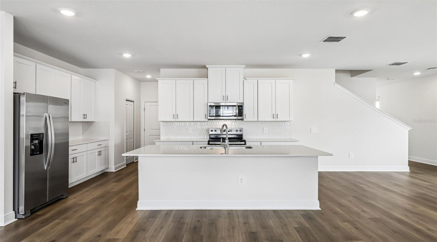 Minneola, Florida 34715, 3 Bedroom Bedrooms, ,2 Bathroombathrooms,Residential,For Sale,Wildberry,0,Mfrtb8487395