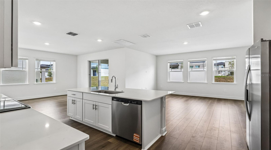 Minneola, Florida 34715, 3 Bedroom Bedrooms, ,2 Bathroombathrooms,Residential,For Sale,Wildberry,0,Mfrtb8487395