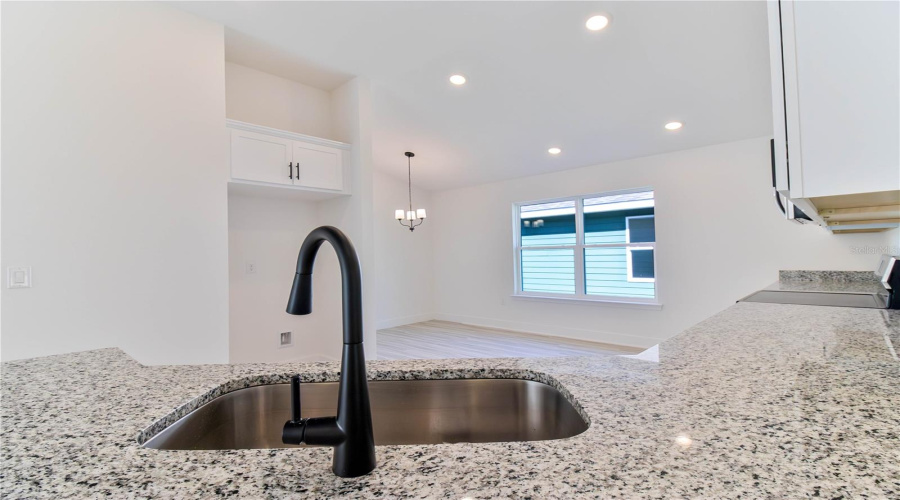 Alachua, Florida 32615, 4 Bedroom Bedrooms, ,2 Bathroombathrooms,Residential,For Sale,176Th,0,Mfrgc538713