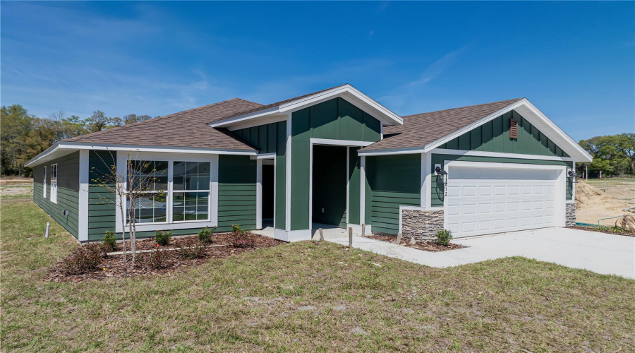 Alachua, Florida 32615, 4 Bedroom Bedrooms, ,2 Bathroombathrooms,Residential,For Sale,176Th,0,Mfrgc538713