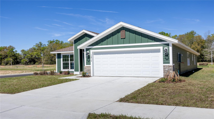 Alachua, Florida 32615, 4 Bedroom Bedrooms, ,2 Bathroombathrooms,Residential,For Sale,176Th,0,Mfrgc538713