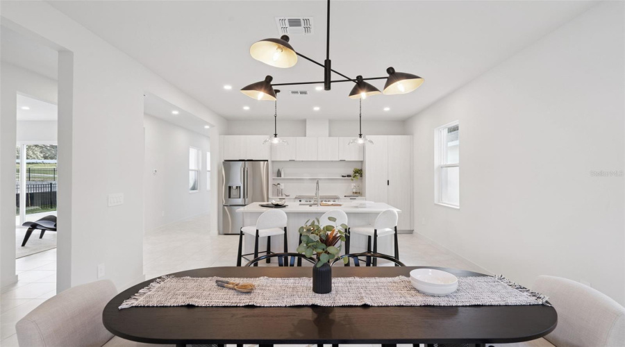 Lady Lake, Florida 32159, 4 Bedroom Bedrooms, ,2 Bathroombathrooms,Residential,For Sale,Skyfield,0,Mfrg5105094