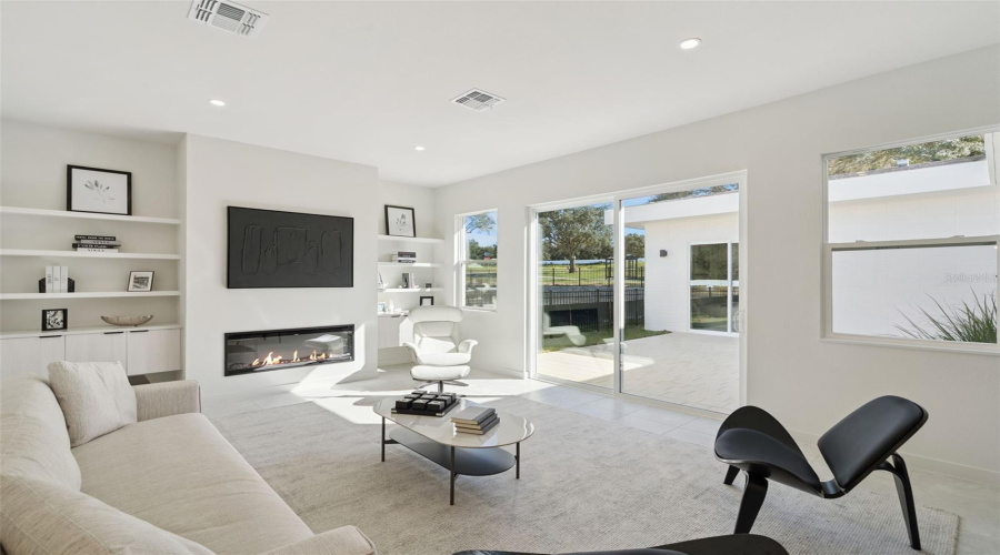 Lady Lake, Florida 32159, 4 Bedroom Bedrooms, ,2 Bathroombathrooms,Residential,For Sale,Skyfield,0,Mfrg5105094