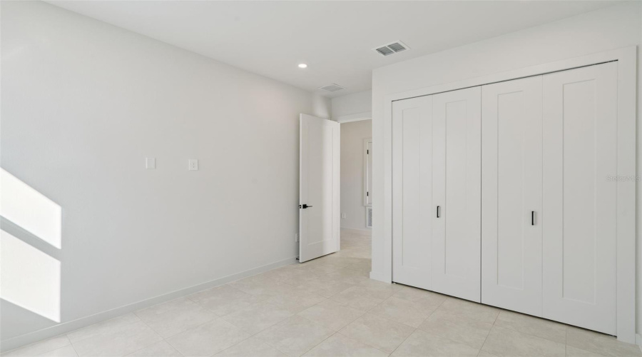 Lady Lake, Florida 32159, 4 Bedroom Bedrooms, ,2 Bathroombathrooms,Residential,For Sale,Skyfield,0,Mfrg5105094