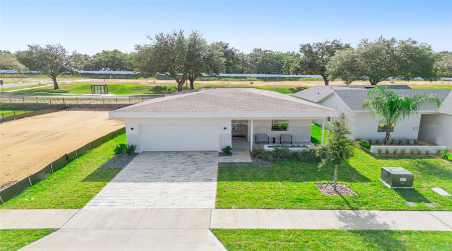 Lady Lake, Florida 32159, 4 Bedroom Bedrooms, ,2 Bathroombathrooms,Residential,For Sale,Skyfield,0,Mfrg5105094