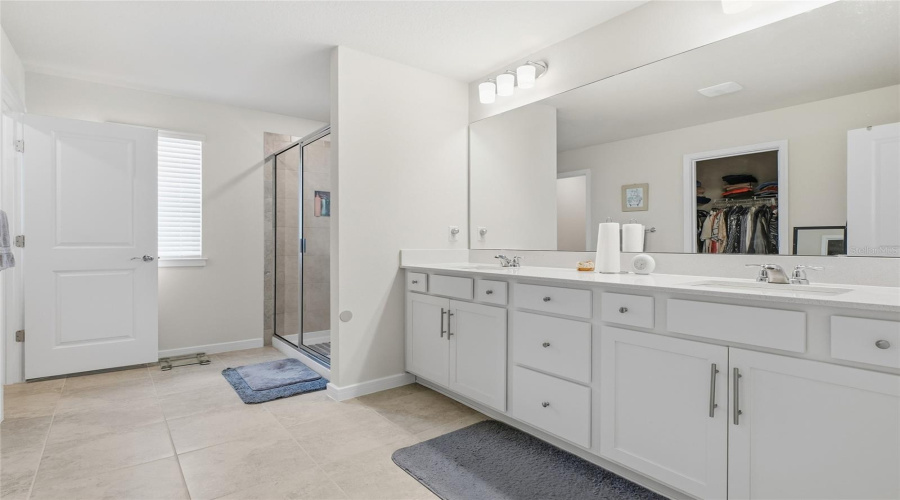 Apopka, Florida 32712, 3 Bedroom Bedrooms, ,2 Bathroombathrooms,Residential,For Sale,Feather Tree,0,Mfrg5110794