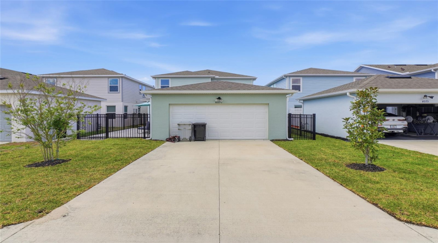 Apopka, Florida 32712, 3 Bedroom Bedrooms, ,2 Bathroombathrooms,Residential,For Sale,Feather Tree,0,Mfrg5110794