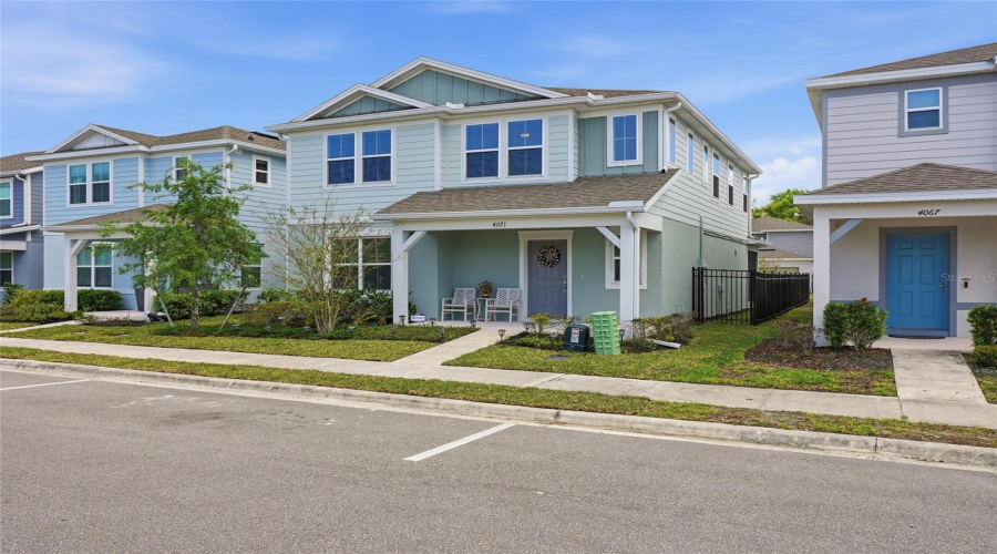Apopka, Florida 32712, 3 Bedroom Bedrooms, ,2 Bathroombathrooms,Residential,For Sale,Feather Tree,0,Mfrg5110794