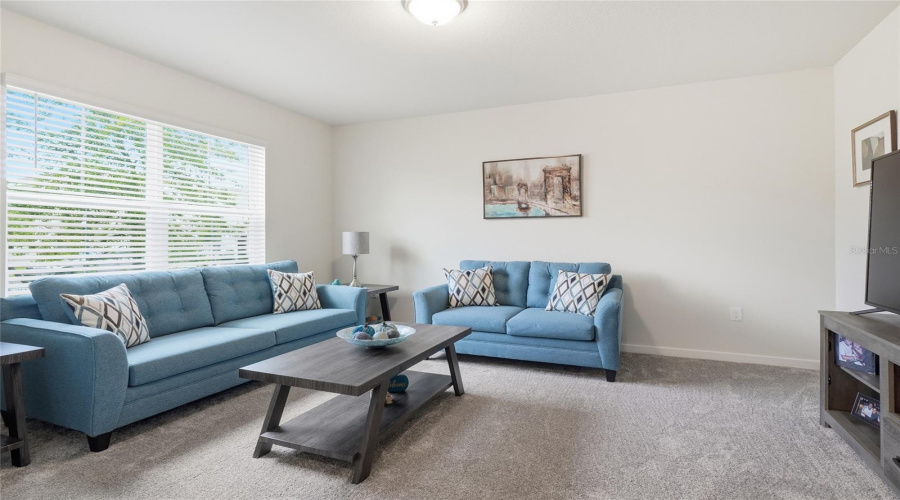 Apopka, Florida 32712, 3 Bedroom Bedrooms, ,2 Bathroombathrooms,Residential,For Sale,Feather Tree,0,Mfrg5110794