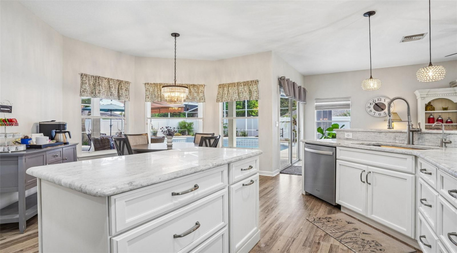Eustis, Florida 32736, 3 Bedroom Bedrooms, ,2 Bathroombathrooms,Residential,For Sale,Park Place,0,Mfrg5114723