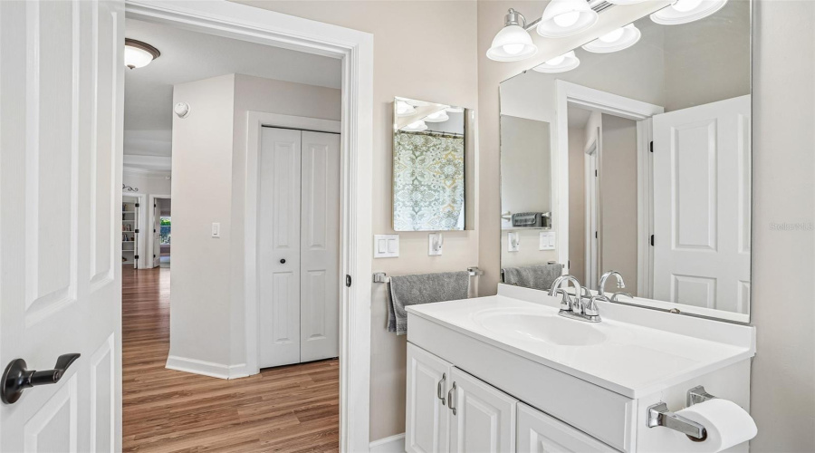 Eustis, Florida 32736, 3 Bedroom Bedrooms, ,2 Bathroombathrooms,Residential,For Sale,Park Place,0,Mfrg5114723