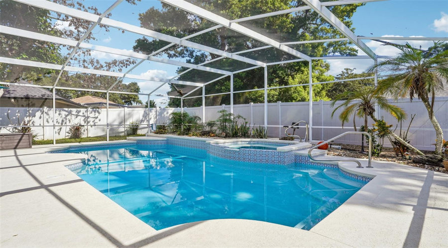 Eustis, Florida 32736, 3 Bedroom Bedrooms, ,2 Bathroombathrooms,Residential,For Sale,Park Place,0,Mfrg5114723