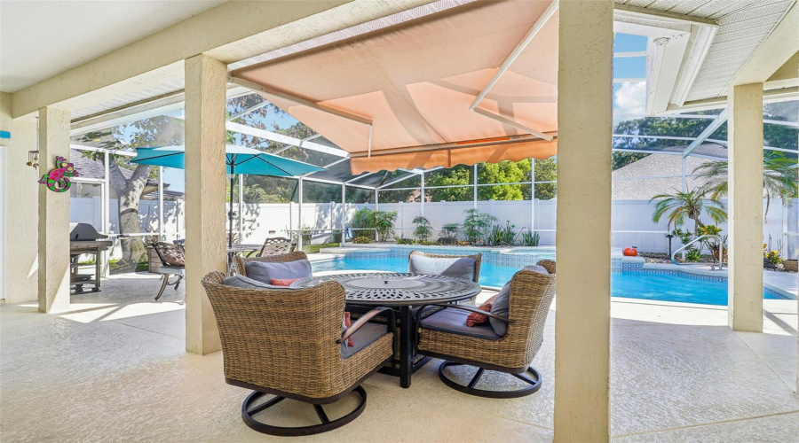 Eustis, Florida 32736, 3 Bedroom Bedrooms, ,2 Bathroombathrooms,Residential,For Sale,Park Place,0,Mfrg5114723