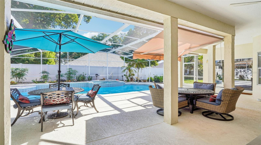 Eustis, Florida 32736, 3 Bedroom Bedrooms, ,2 Bathroombathrooms,Residential,For Sale,Park Place,0,Mfrg5114723