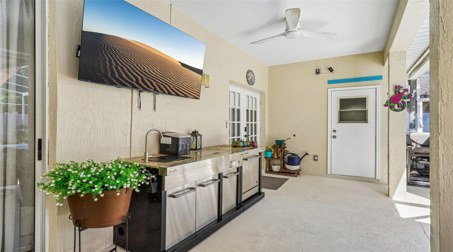 Eustis, Florida 32736, 3 Bedroom Bedrooms, ,2 Bathroombathrooms,Residential,For Sale,Park Place,0,Mfrg5114723