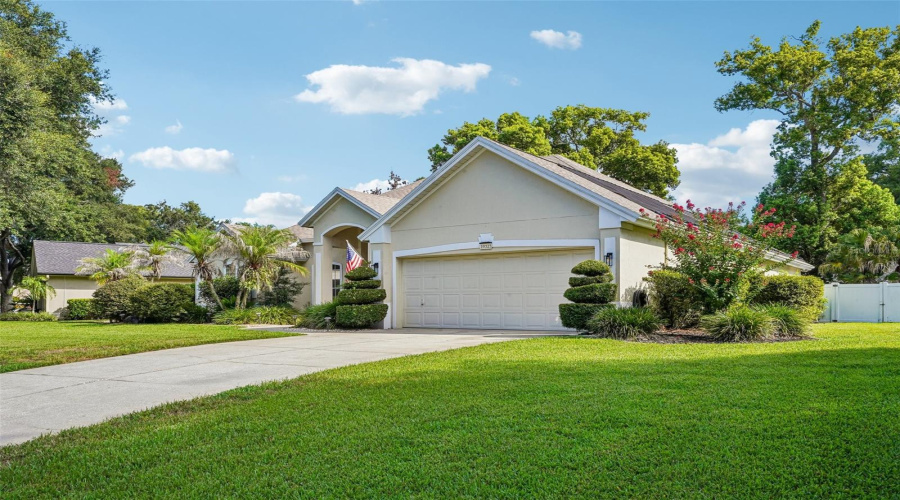 Eustis, Florida 32736, 3 Bedroom Bedrooms, ,2 Bathroombathrooms,Residential,For Sale,Park Place,0,Mfrg5114723