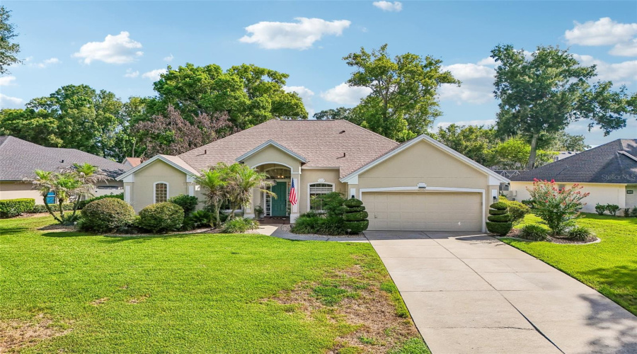 Eustis, Florida 32736, 3 Bedroom Bedrooms, ,2 Bathroombathrooms,Residential,For Sale,Park Place,0,Mfrg5114723