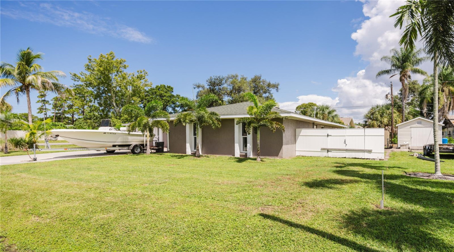 Venice, Florida 34293, 3 Bedroom Bedrooms, ,2 Bathroombathrooms,Residential,For Sale,Baffin,0,Mfrc7529898