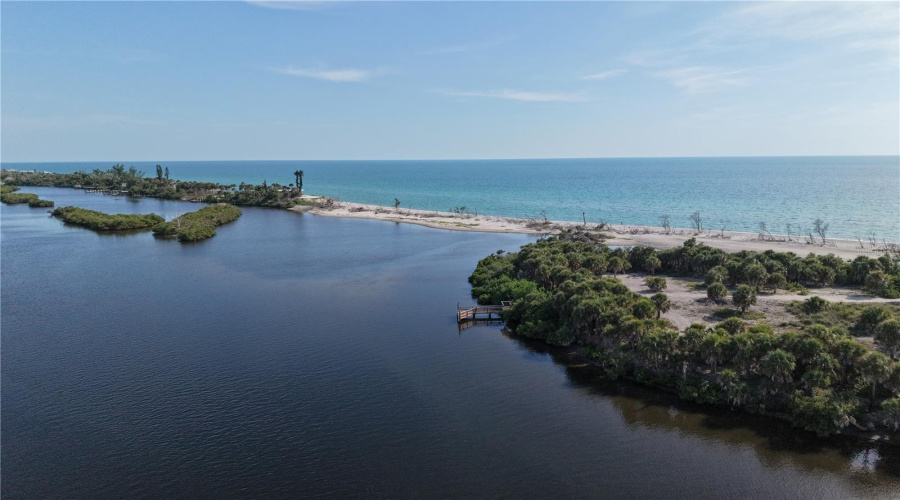 Venice, Florida 34293, 3 Bedroom Bedrooms, ,2 Bathroombathrooms,Residential,For Sale,Baffin,0,Mfrc7529898