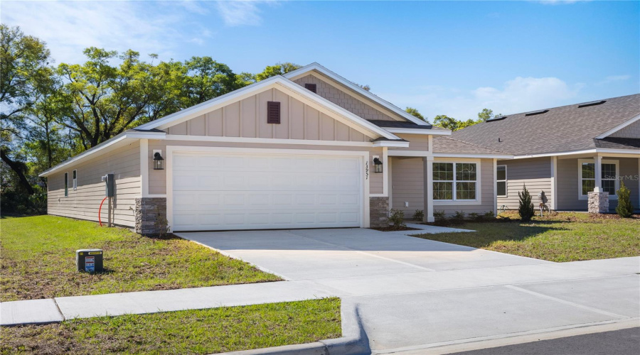 Alachua, Florida 32615, 4 Bedroom Bedrooms, ,3 Bathroombathrooms,Residential,For Sale,168Th,0,Mfrgc541548