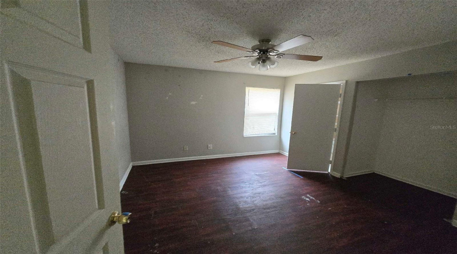 Tampa, Florida 33619, 3 Bedroom Bedrooms, ,2 Bathroombathrooms,Residential,For Sale,Gordon,0,Mfro6324252