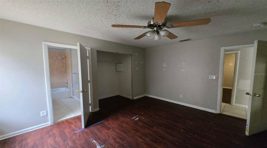 Tampa, Florida 33619, 3 Bedroom Bedrooms, ,2 Bathroombathrooms,Residential,For Sale,Gordon,0,Mfro6324252