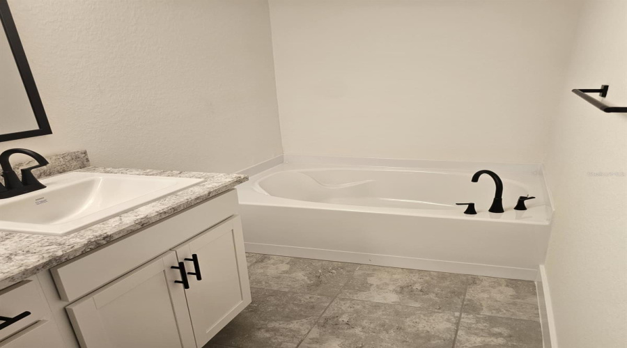 Haines City, Florida 33844, 3 Bedroom Bedrooms, ,2 Bathroombathrooms,Residential,For Sale,Tagliamento,0,Mfrp4931076