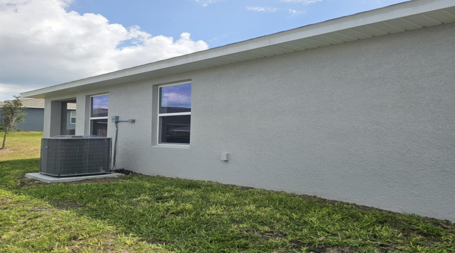 Haines City, Florida 33844, 3 Bedroom Bedrooms, ,2 Bathroombathrooms,Residential,For Sale,Tagliamento,0,Mfrp4931076