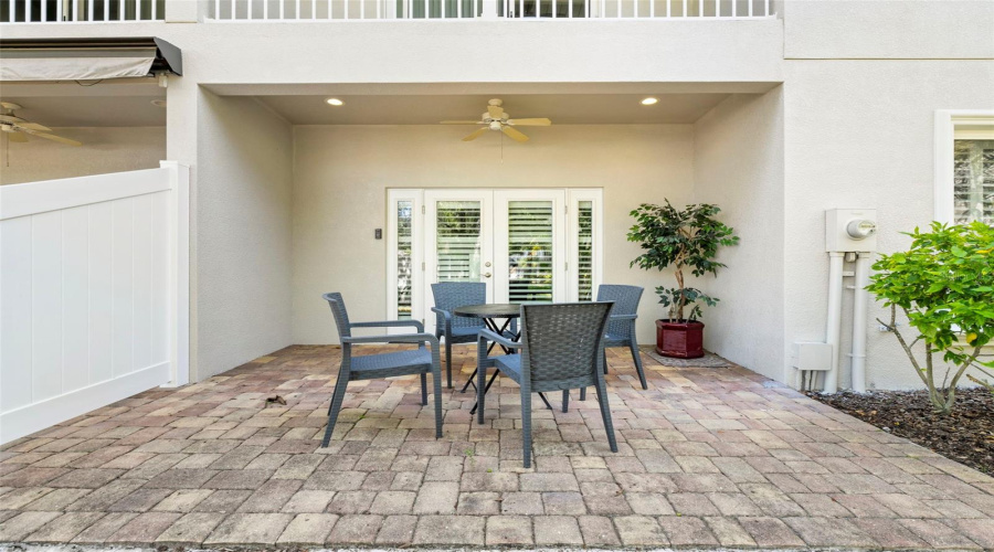 St Petersburg, Florida 33707, 3 Bedroom Bedrooms, ,2 Bathroombathrooms,Residential,For Sale,Date Palm,0,Mfrtb8491037