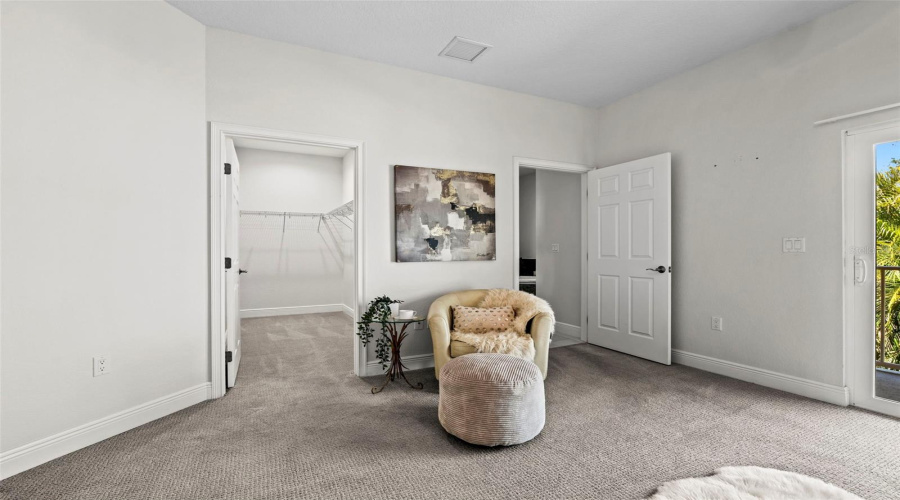 1 Of 2 Walk-In Closets