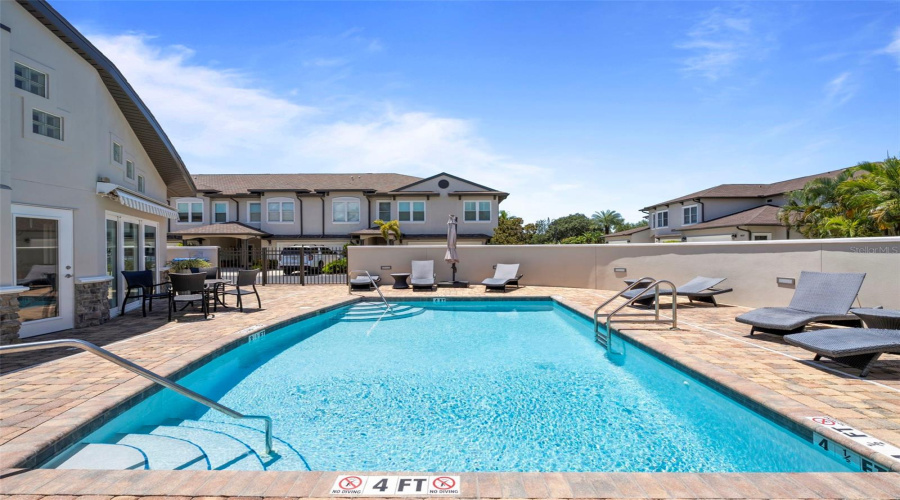 St Petersburg, Florida 33707, 3 Bedroom Bedrooms, ,2 Bathroombathrooms,Residential,For Sale,Date Palm,0,Mfrtb8491037