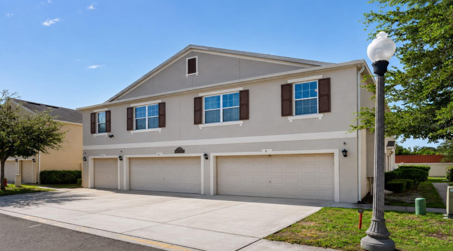 Orlando, Florida 32808, 2 Bedroom Bedrooms, ,2 Bathroombathrooms,Residential,For Sale,Seneca Club,0,Mfrs5156072