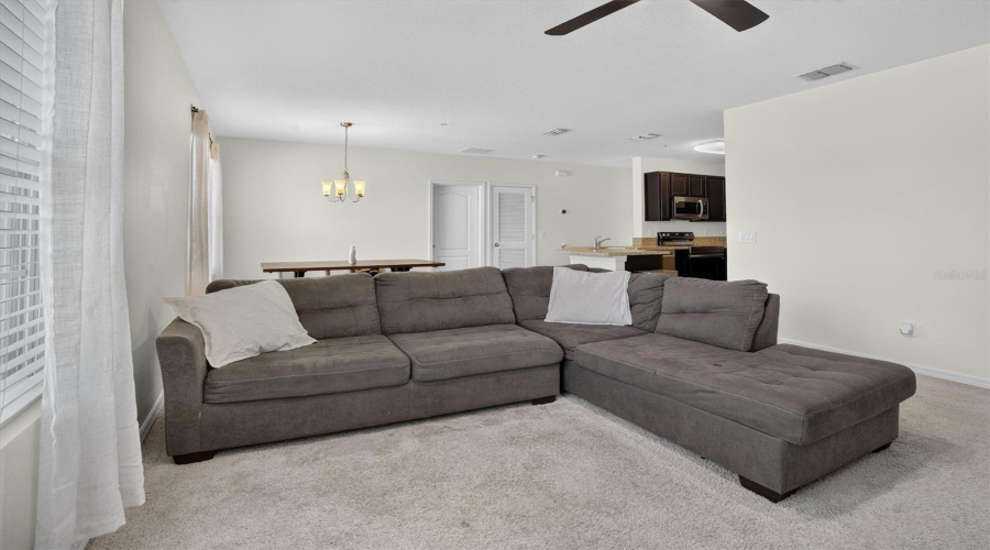 Orlando, Florida 32808, 2 Bedroom Bedrooms, ,2 Bathroombathrooms,Residential,For Sale,Seneca Club,0,Mfrs5156072