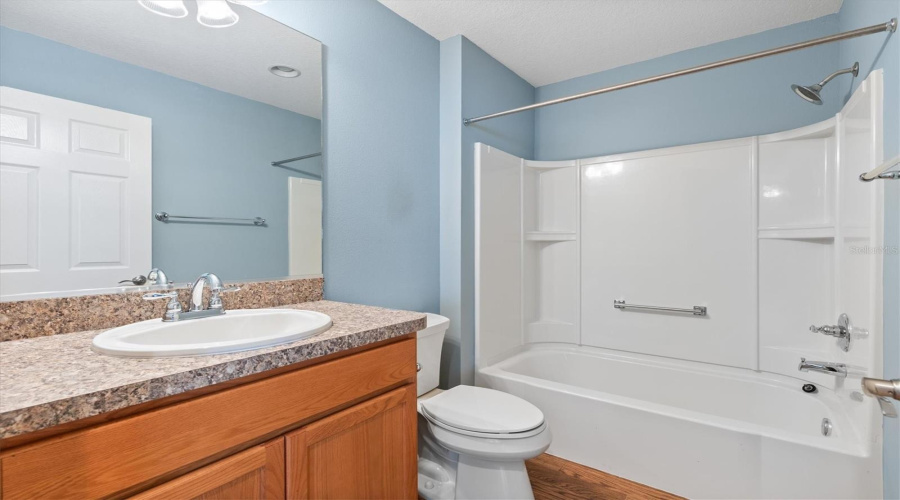 Guest Bathroom With Tub/Shower Combo