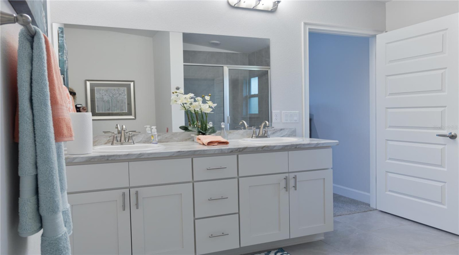 Bell, Florida 32619, 3 Bedroom Bedrooms, ,2 Bathroombathrooms,Residential,For Sale,Caitlin,0,Mfrgc536916