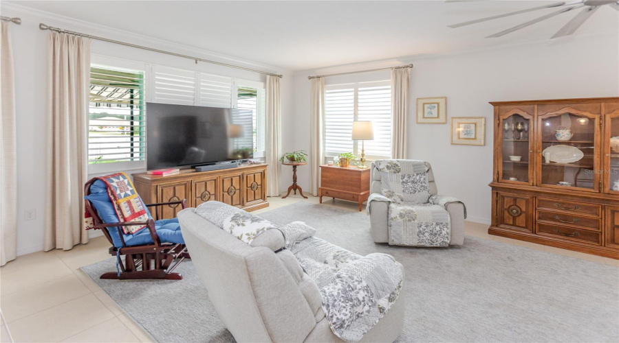 Ocala, Florida 34481, 2 Bedroom Bedrooms, ,2 Bathroombathrooms,Residential,For Sale,96Th,0,Mfrw7885882
