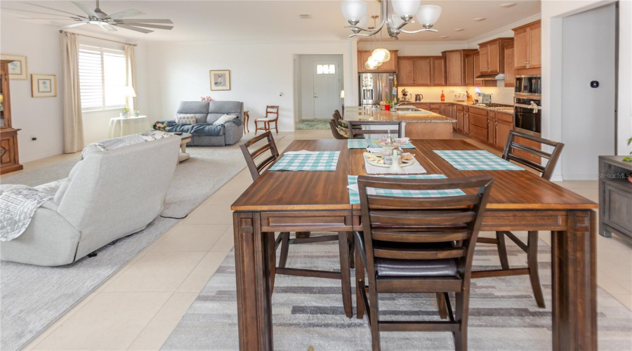Ocala, Florida 34481, 2 Bedroom Bedrooms, ,2 Bathroombathrooms,Residential,For Sale,96Th,0,Mfrw7885882