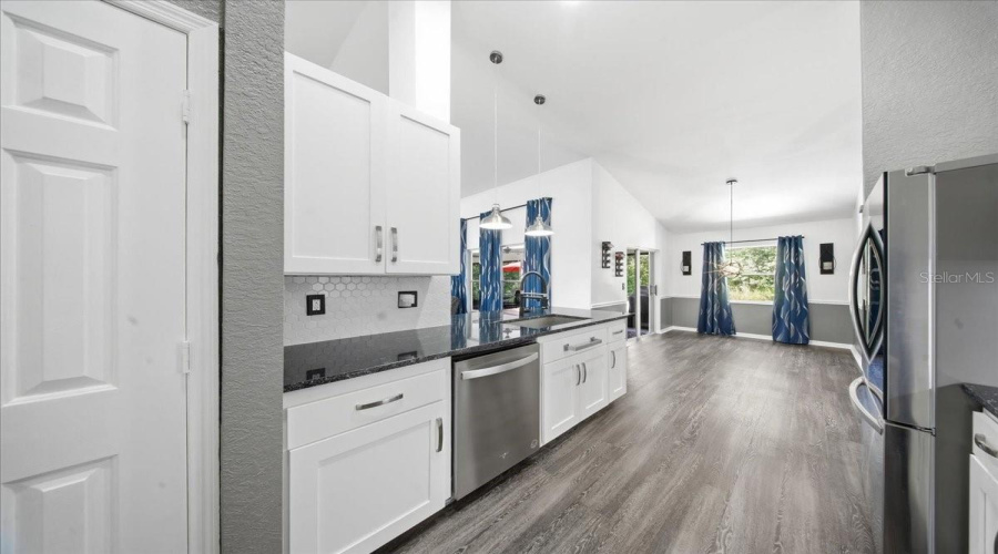 Lake Wales, Florida 33898, 3 Bedroom Bedrooms, ,2 Bathroombathrooms,Residential,For Sale,Old Cutler,0,Mfrp4939046