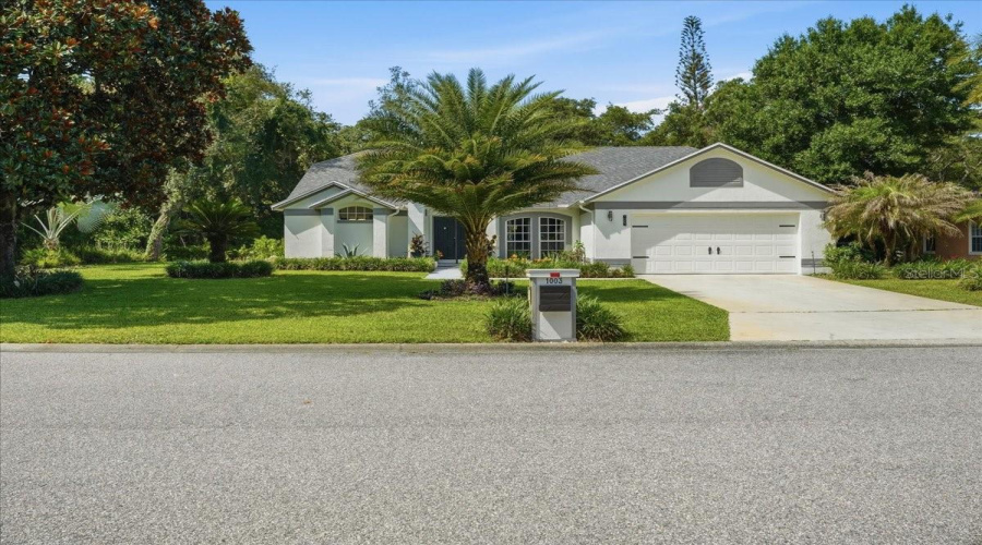 Lake Wales, Florida 33898, 3 Bedroom Bedrooms, ,2 Bathroombathrooms,Residential,For Sale,Old Cutler,0,Mfrp4939046