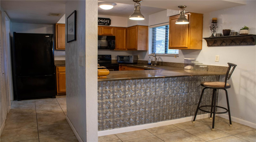 Lakeland, Florida 33801, 4 Bedroom Bedrooms, ,2 Bathroombathrooms,Residential,For Sale,Crystal Lake,0,Mfrl4954840