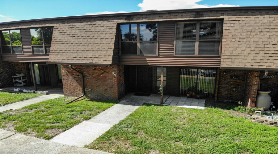 Lakeland, Florida 33801, 4 Bedroom Bedrooms, ,2 Bathroombathrooms,Residential,For Sale,Crystal Lake,0,Mfrl4954840