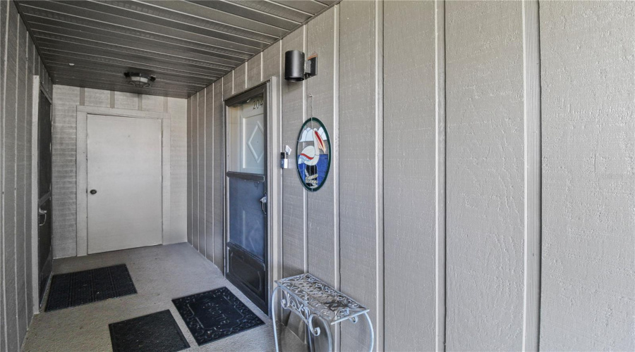 Astor, Florida 32102, 2 Bedroom Bedrooms, ,2 Bathroombathrooms,Residential,For Sale,Juno,0,Mfro6376942