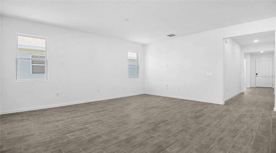 Winter Haven, Florida 33884, 3 Bedroom Bedrooms, ,2 Bathroombathrooms,Residential,For Sale,Mickey,0,Mfrs5138935