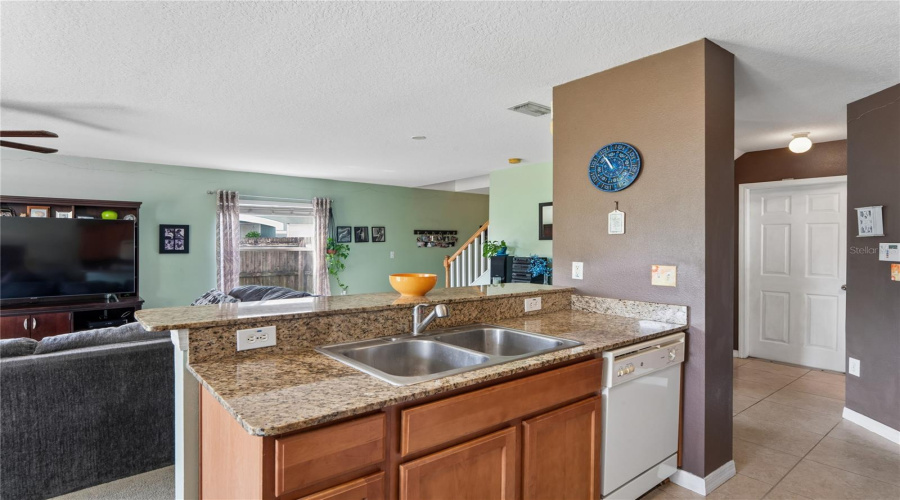 Land O Lakes, Florida 34638, 4 Bedroom Bedrooms, ,2 Bathroombathrooms,Residential,For Sale,Cardinal Feather,0,Mfrtb8507083