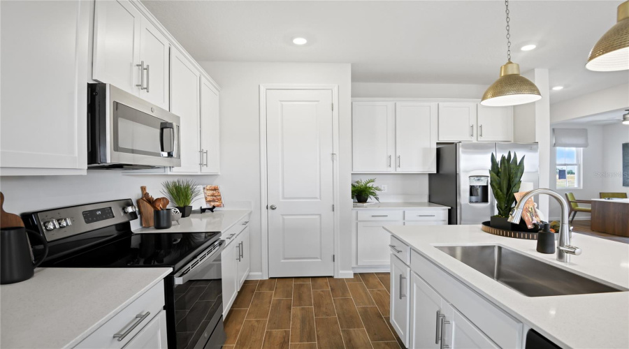 Parrish, Florida 34219, 4 Bedroom Bedrooms, ,2 Bathroombathrooms,Residential,For Sale,Anders,0,Mfrs5145584