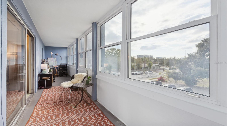 St Petersburg, Florida 33701, 1 Bedroom Bedrooms, ,1 Bathroombathrooms,Residential,For Sale,4Th,0,Mfrtb8450640