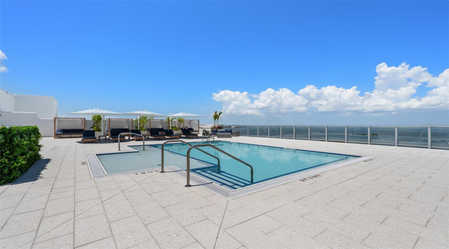 Tampa, Florida 33616, 3 Bedroom Bedrooms, ,4 Bathroombathrooms,Residential,For Sale,Bowen Daniel Dr.,0,Mfrtb8524972