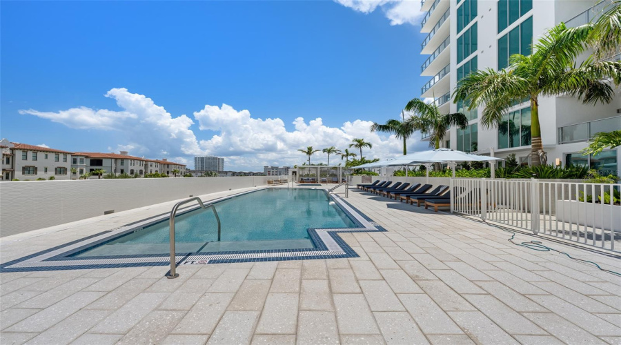 Tampa, Florida 33616, 3 Bedroom Bedrooms, ,4 Bathroombathrooms,Residential,For Sale,Bowen Daniel Dr.,0,Mfrtb8524972