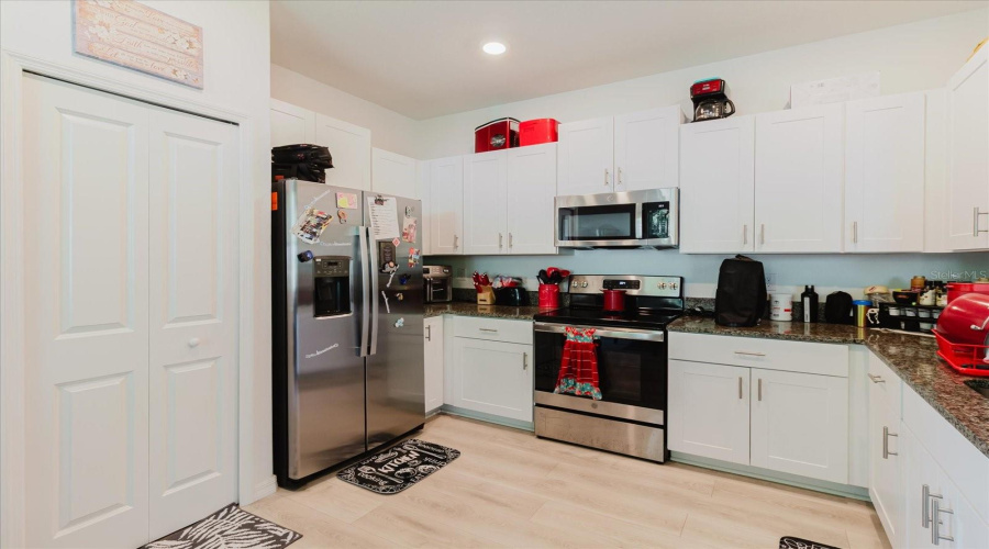 Holiday, Florida 34690, 2 Bedroom Bedrooms, ,2 Bathroombathrooms,Residential,For Sale,Forum,0,Mfrtb8498911