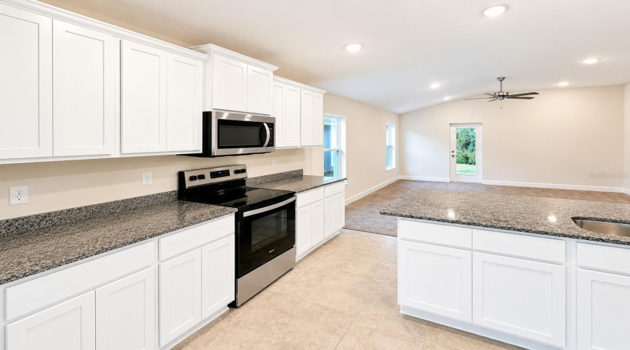 Spacious Kitchen